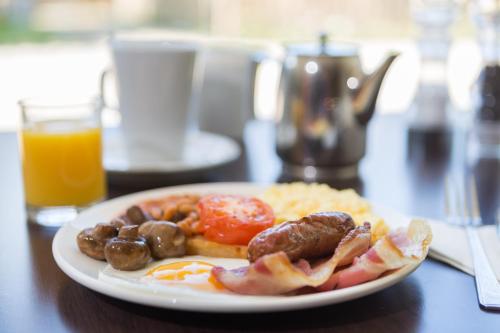 Holiday Inn Sittingbourne an IHG Hotel - image 2