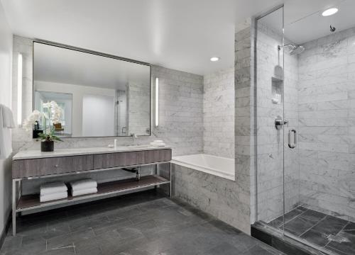 One Bedroom Premium Suite