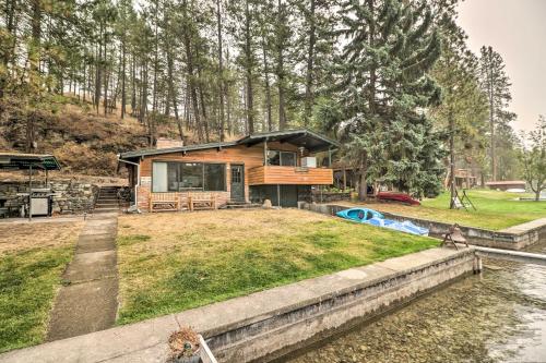 Flathead Lake Waterfront Cabin with Dock Kayaks - image 8