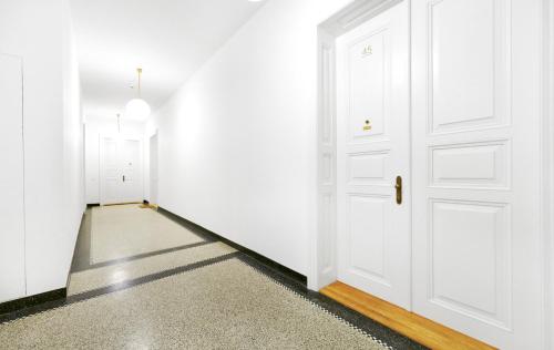 Palace Dlazdena Central Apartment - New Town, Praha (fotografie 5)