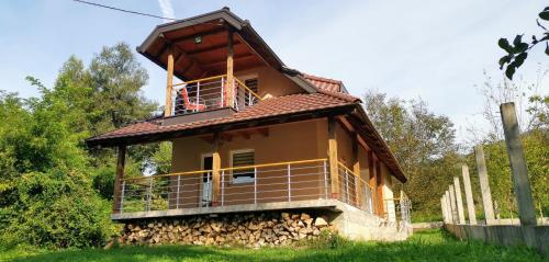 Accommodation in Crvica