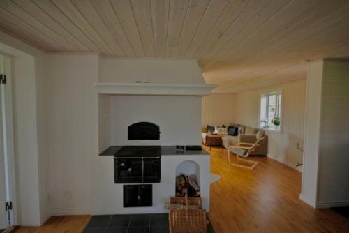 Stuga Linnebraten in แวร์นามู