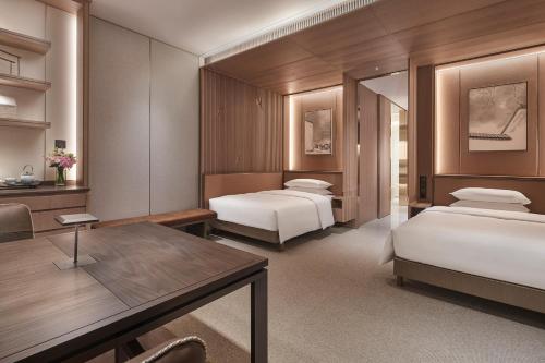 Deluxe Twin Room - Club Access room in Grand Hyatt Hefei
