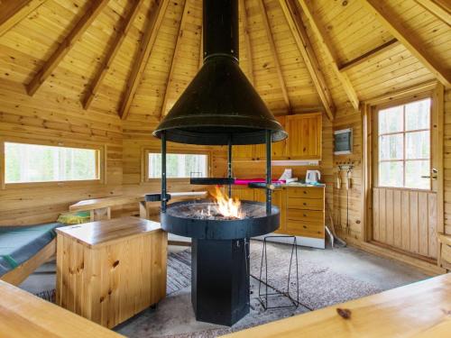 Holiday Home Mantyranta by Interhome in Saarijarvi