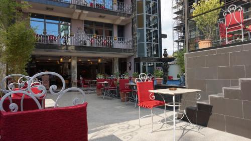 Hotel Elysee, Tirana (zdjęcie 9)