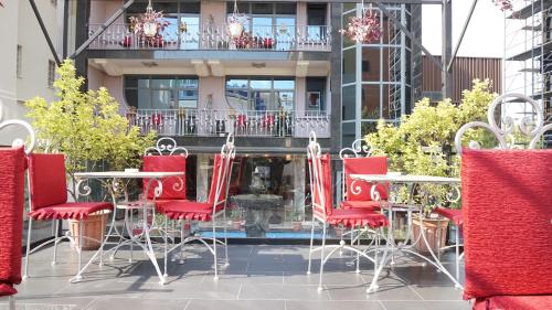 Hotel Elysee - image 13