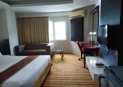 V Verve Service Apartment Hotel