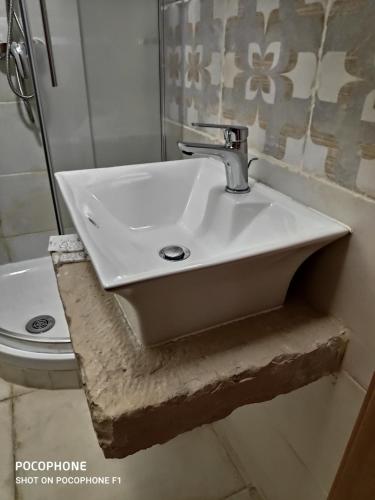 Appartamento Suite Santa Teresa - image 8