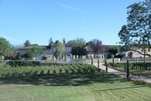 View, Allee des Roses in Saint-Philippe-d'Aiguille