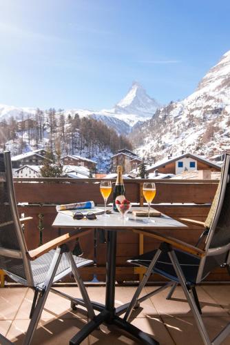 Attic Suite with Matterhorn View