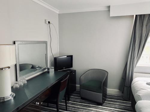 My Place Hotel - image 6