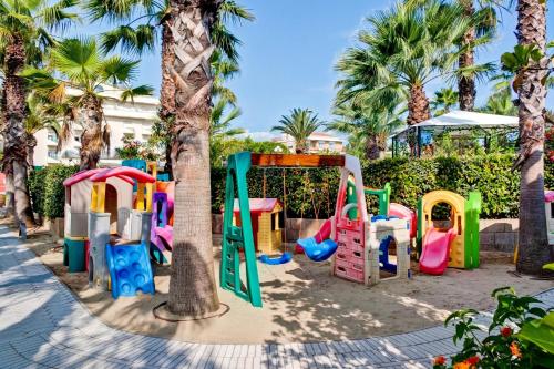 Hotel Europa Beach Village - image 3
