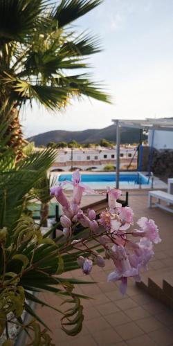 CASA JAN with pool, mountain and sea views.