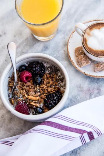 269397857 Kimpton Hotel Monaco Philadelphia by IHG