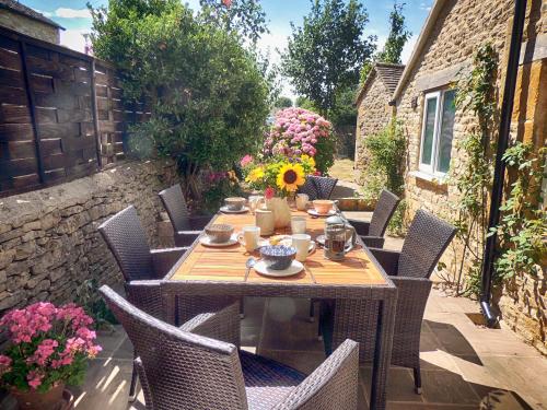 Rathbone Cottage - image 5