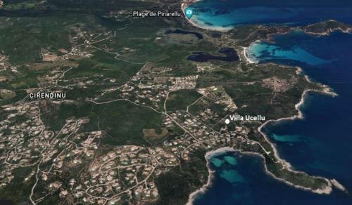 Villa Ucellu sur 600 m2 avec accès mer privilégié et piscine privée chauffée 2