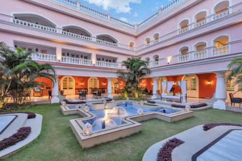 馬德拉翡翠棕櫚樹俱樂部酒店 Club Mahindra Emerald Palms