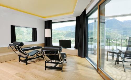 Bio & Wellnesshotel Pazeider - Healing Garden above Meran 4