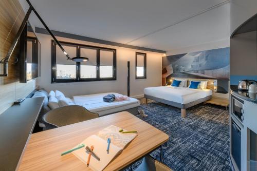 Novotel Suites Berlin City Potsdamer Platz - image 4