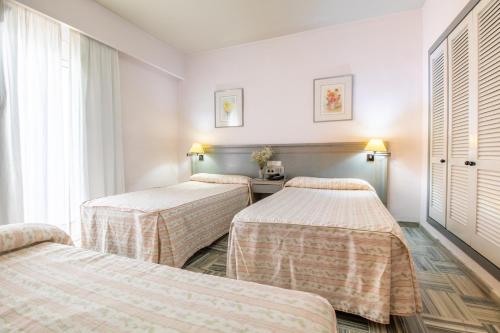 Twin room, 3 beds