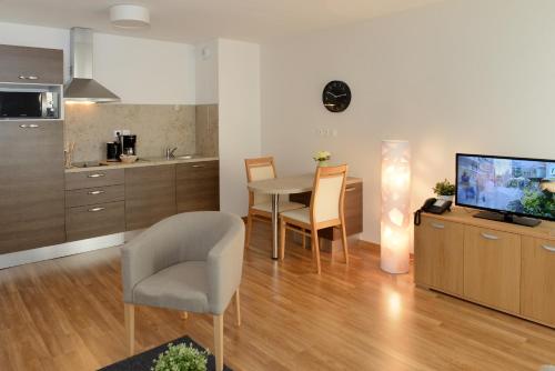 Domitys Les Tours d'Or - Accommodation - Perpignan