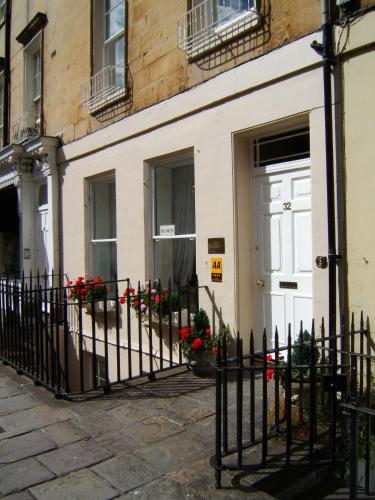 Brocks, Bath