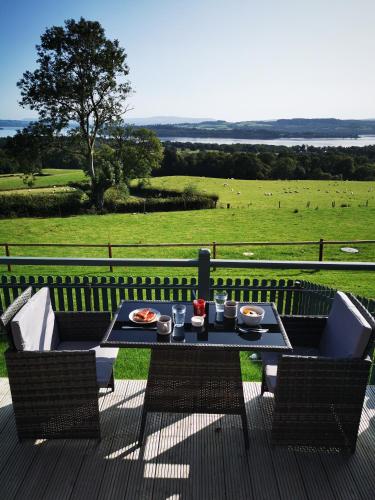 Balcony/terrace, Bonnie Barns - Luxury Lodges with hot tubs in Luss