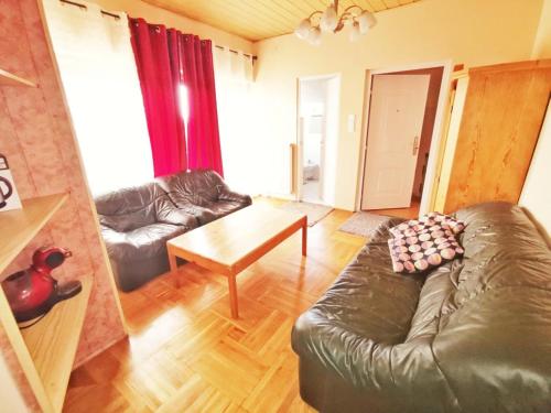 . Apartman Poirot Balcony