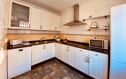 кухня, Casa rural las Eras in Лєганес