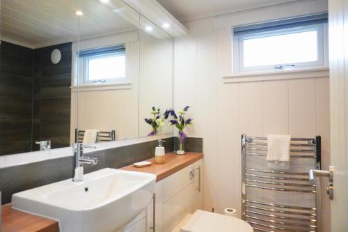 Linwater Holiday Park - image 11
