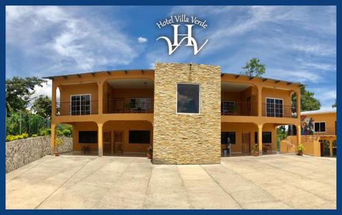 . Hotel Villa Verde