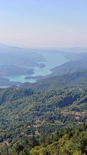  Traditional Guesthouse Marousio in Rodavgi