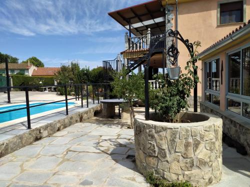  Casa Rural Mi Descanso, Ferienwohnung in Valdefuentes de Sangusín