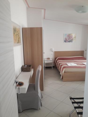 Marianna Quiet Rooms 2