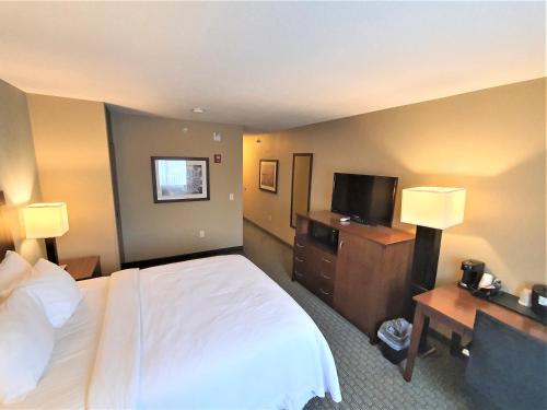 AmeriVu Inn and Suites - Chisago City