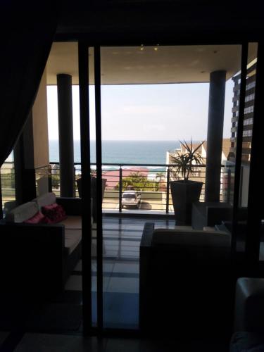 Sancta Maria 10 - Ultimate in luxury & majestic sea views includes private entertainment deck - Free wifi