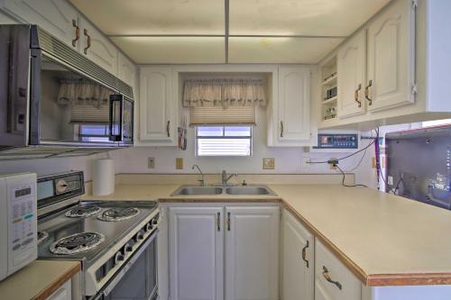 Canalfront Port Isabel Escape with Boat Dock! - image 5