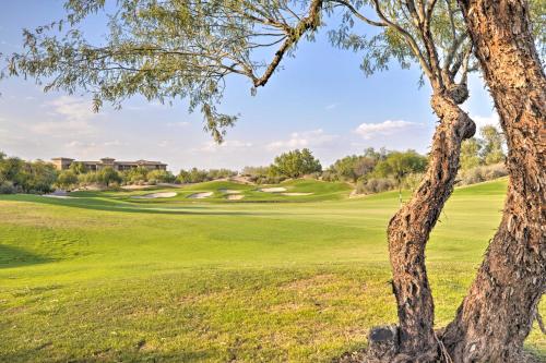 Condo with Pool Access, Walk to Kierland Golf Club!