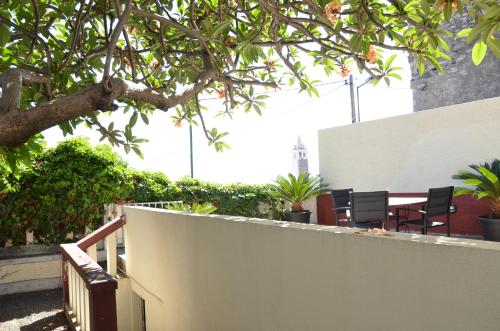  O Clube in 9225-020 Machico