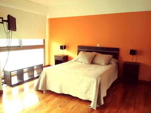 Departamento de 1 ambiente con balcón - Edificio con pileta y parque