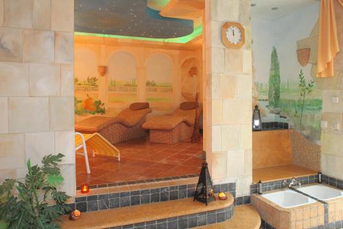 Hotel Buchenpark - image 11