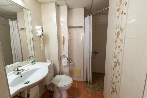 Noviz hotel - image 13
