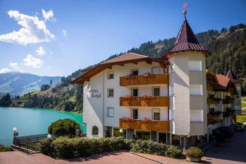 Hotel Seehof - Monguelfo