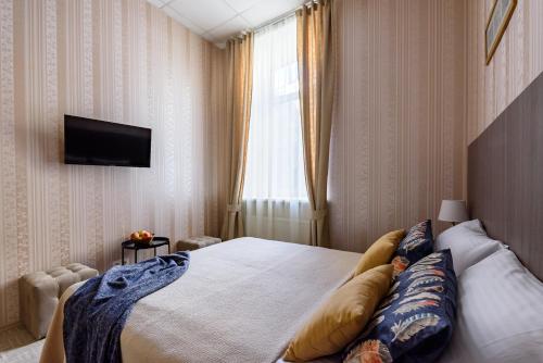 Decart Hotel - image 6