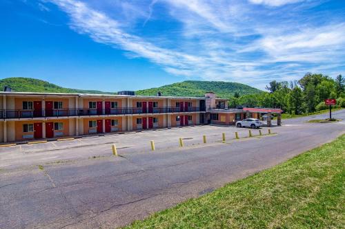 Econo Lodge Hotel Bradford