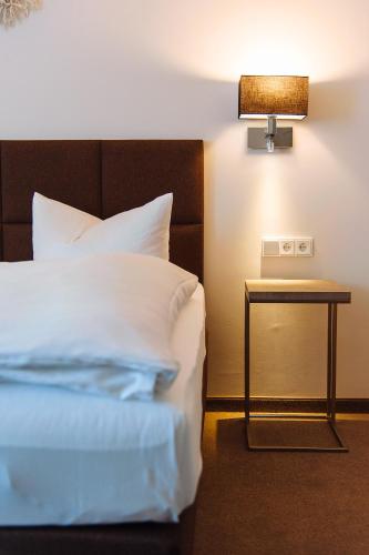 1 twin bed