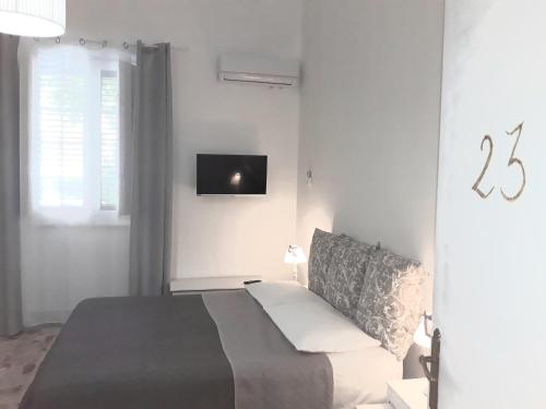 Franco-Home 1