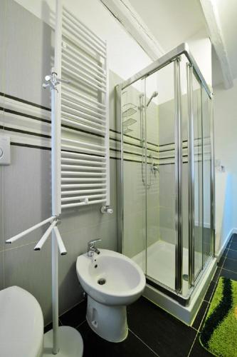 Venetian Dream in Biennale area - image 10