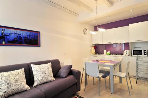 Venetian Dream in Biennale area - image 9