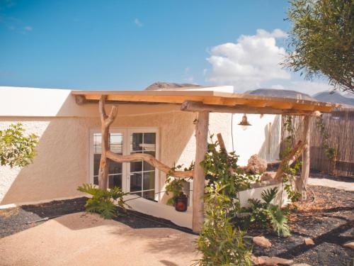 Gartenappartement - Tierra - Surf & Yoga Villa